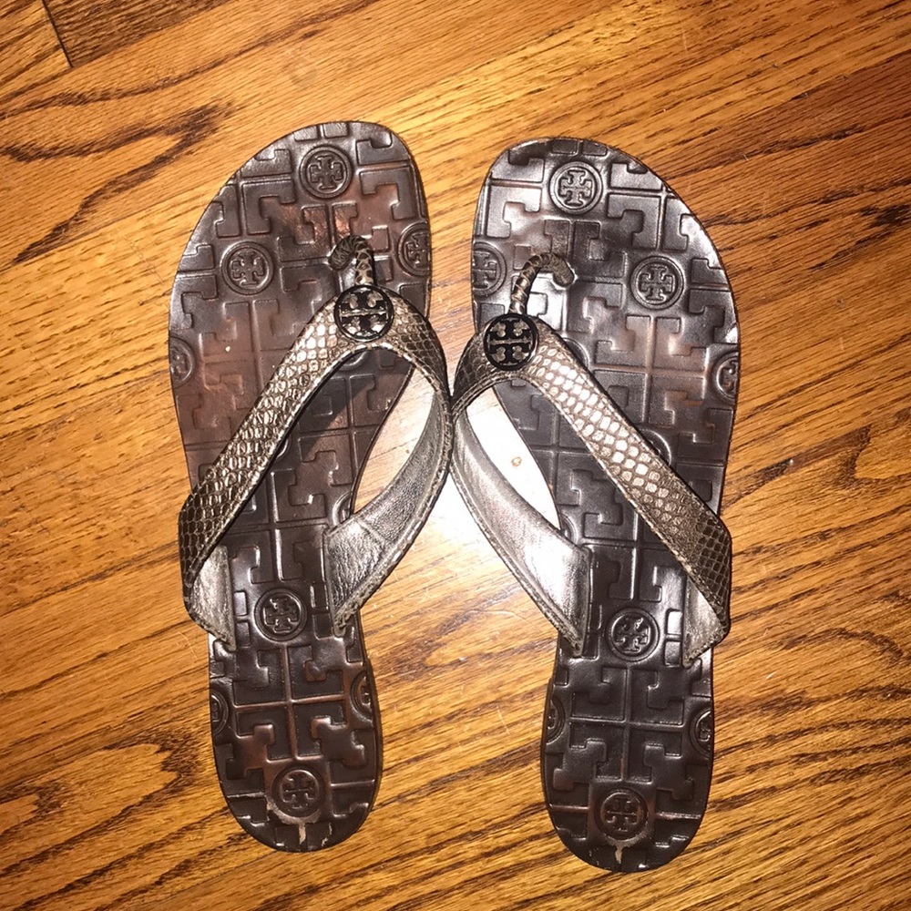 Tory Burch bronze snakeskin sandals. Size 8